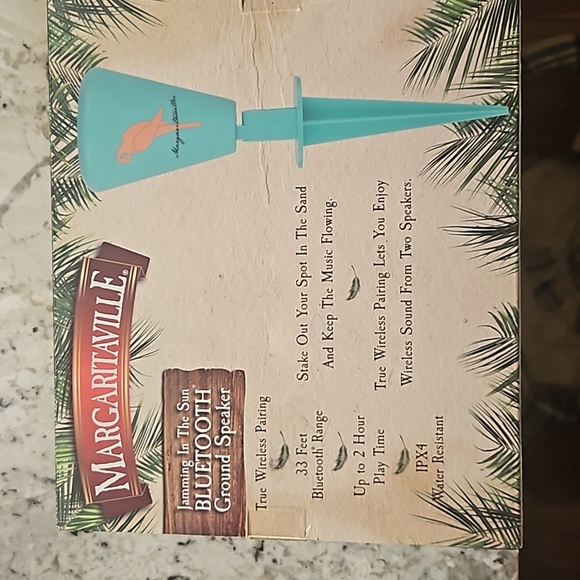 New Margaritaville wireless Bluetooth speaker - Picture 3 of 4